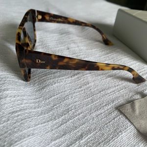 Christian DIOR Hit Sunglasses Havana Mirrored